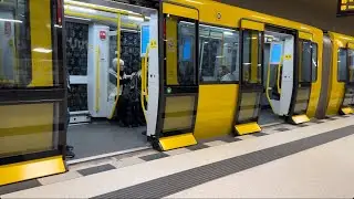 U-Bahn Berlin - IK17 Ein und Ausfahrt als U5 nach Kaulsdorf Nord