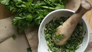 Pesto de persil et menthe | Recette gourmande