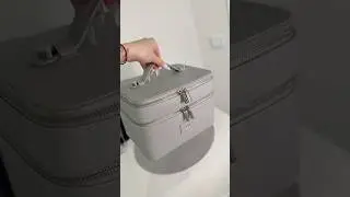 Unboxing the gorgeous vanity case🥰#&eacute;toile #etoiles #makeupbag