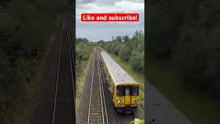 507021 passing under bridge #railway #train#trainvideos #merseyrail#class507 #class508#trainspotting
