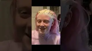 Clip from BLEACHING and DYEING Mars&rsquo; Hair!