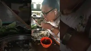 Mom&rsquo;s lonely muckbang 😊🤤🙏🇳🇵