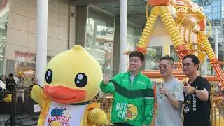 B.Duck x Grab in BKK!