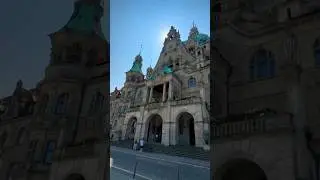#travelvlog #youtubeshorts #shorts #europe #germany #europeanarchitecture #Rathaushannover #