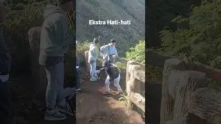 Jalan Sempit di Jalur Pendakian Kawah Ijen