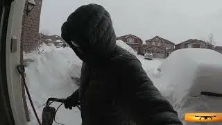 HEAVY SNOW STORM IN MAPLE TORONTO CANADA
