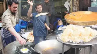 Halwa Puri Breakfast in Peshawar | Poori Chanay Nashta | Suji ka Halwa | Breakfast with Egg Paratha