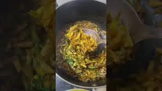 Pona fish curry