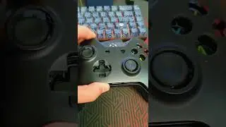 Xbox One Controller Bumper damaged.. LET'S FIX THAT! #shorts