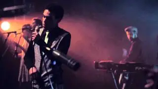 THE MOTOWN REVIVAL - Hey Mama