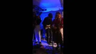 The Umbrellas - Live at home