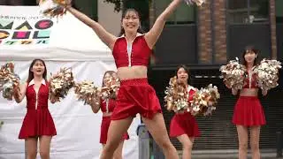 チアダンス路上パフォーマンス
