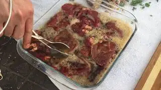 شاهد ما تفعله المشروبات الغازية باللحم!