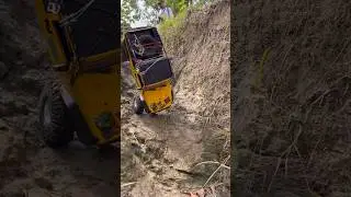 RC Adventure Terjungkal di turunan Emen #rubicon #cherooke #FJ40 #injora #bandito #freemen