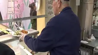 Channel 3 Surprise Squad spreads kindness to Vietnam veteran