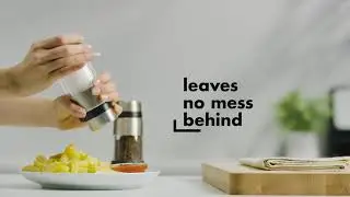 OXO Salt & Pepper Grinder Set