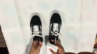 How to Keep Black Vans Looking Fresh &ndash; Dry Cleaning Method