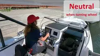 Docking long side with single engine. Become a confident boat captain in 2026 with Maria Lanner.