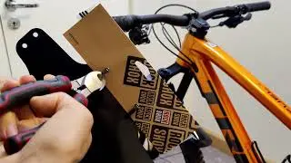 Installing a new RockShox MTB Fender on my bike