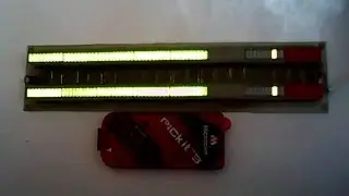 Stereo vu meter with 160 led