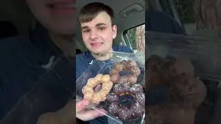 First Time Trying Mochi Donuts From Mochinut!