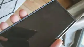 Samsung Galaxy S23 Ultra (New) - Something inside is loose and rattles. Makes it useless for videos