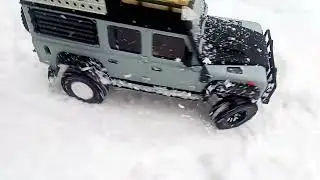 Defender 110 по снегу.  модель lend rover defender 110  в масштабе 