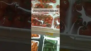 Cherry tomatoes 🍅 in Oman #omanmarket
