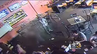 Man Goes On Naked Tirade In California Restaurant