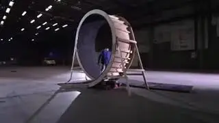 Damien Walters - First person to run a loop.