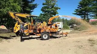 '16 Altec DRM12 Chipper $7600 - Kubota Diesel & 12