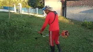capinando mato