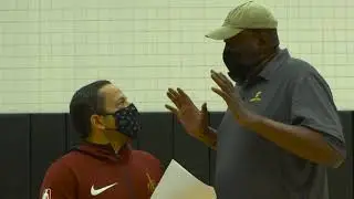 The former basketball player Jim Chones tries a special challenge #ChallengeCovid