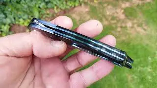 Caterpillar Folder Black G10 and Titanium