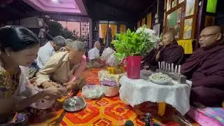 သဘင်သ္ပခမဳဗစသၚ်သ္ၚိအမူ #donate #monk #camera #janumon