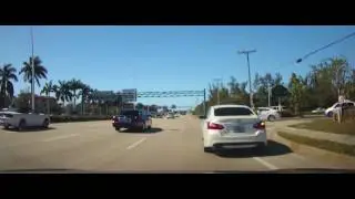 Driving to the Coastland Center Mall - Naples, Florida