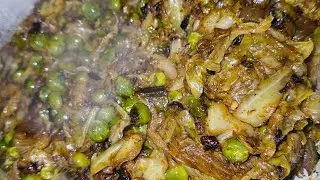 ##Daily blog # Kitchen hacks # Aj bnai maine Bandha matar ki sabji  🥰