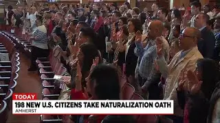 198 new citizens take naturalization oath