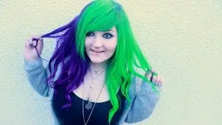 ♥ DYING MY HAIR: Purple and Green! ♥ (half & half!)