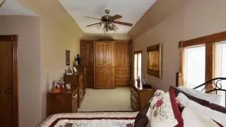 9462 North Farm Road 183 Fair Grove MO 65648   $800000 with 3 beds 2 baths