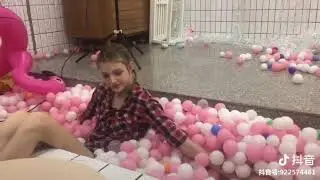 Bettaplay Ball pool and ocean ball pit and dry cleaning machine