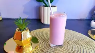 Smoothie à la fraise 🍓 😋😋#cuisine #smoothie #follow #recettefacile #foryou #kitchen #food #goviral 
