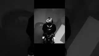 Где ты сейчас? 🦑🖤 Толстовки поступят в продажу в четверг в 16:00 по центральному времени на сайте...