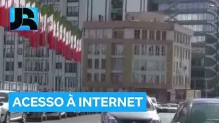 Ap&oacute;s 11 dias de isolamento, governo do Ir&atilde; d&aacute; sinais de que pode liberar o acesso &agrave; internet