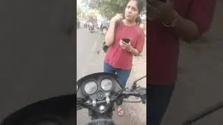 Verbal Fight Between Ola-Uber Cab Driver & Passengers