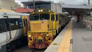 (Country Horn) Aurizon 2705 Passing South Brisbane Train Station Platform 2