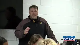 Monroe City teacher wins Golden Apple