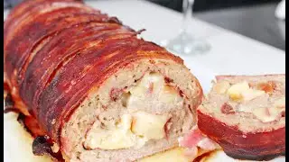 Rollo de carne picada  relleno , asado al horno envuelto en beicon |Navidad|