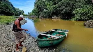 Baracoa Day Trip: Yumuri River, Cacao Plantation, cock fighting and Playa Manglito - [CUB Ep.50]