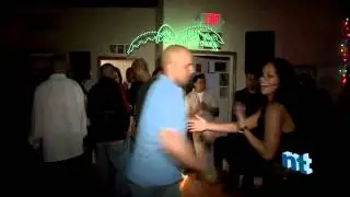Julinho and Giselle Ponceletti salsa social dance